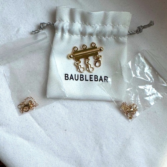 ✨Innovative BaubleBar Build Your Own Necklace Clasp + 2" & 4" Necklace Extender✨ - Picture 9 of 16